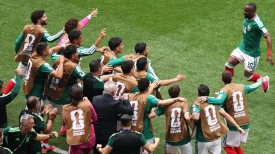 Meksiko Tekuk Afrika Selatan 2-0, Gol Quinones dan Jimenez