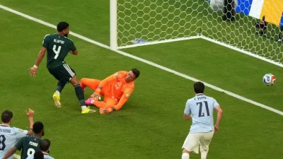Grup H Piala Dunia, Uruguay Nyaris Dipermalukan Arab Saudi
